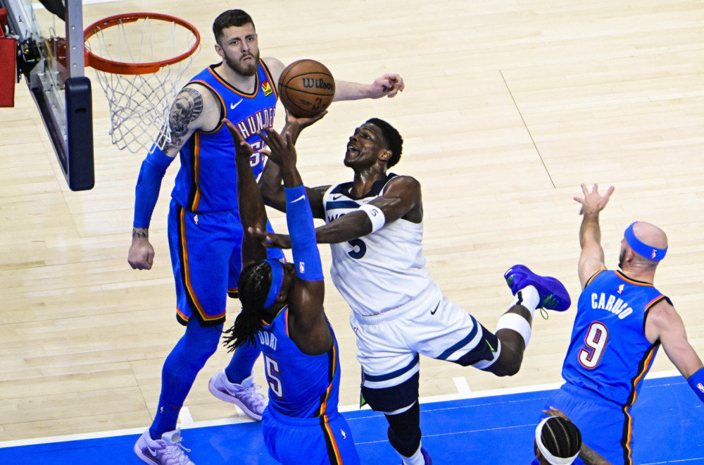 Strašni Edvards izujedao Oklahomu VIDEO