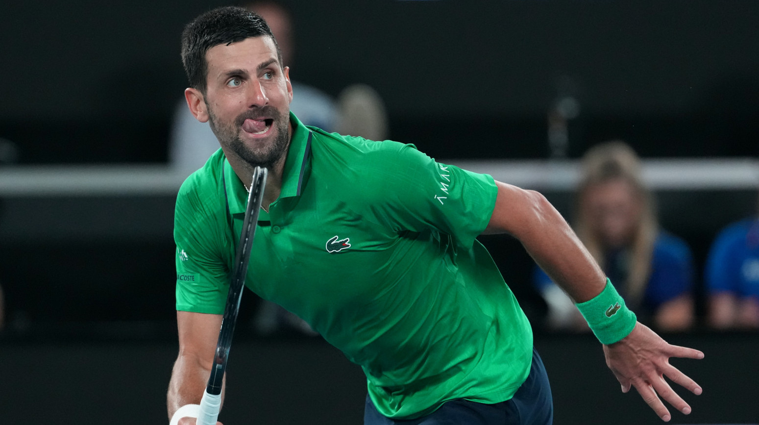 Đoković niže udarce Sineru!