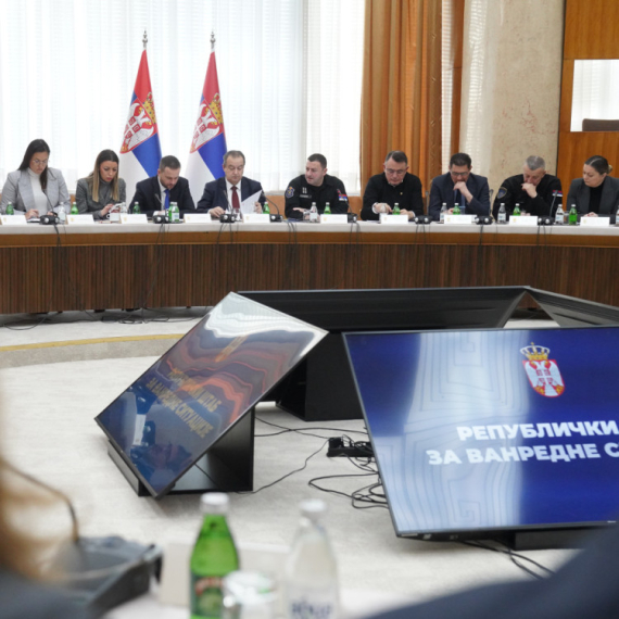 Počela sednica Štaba za vanredne situacije VIDEO