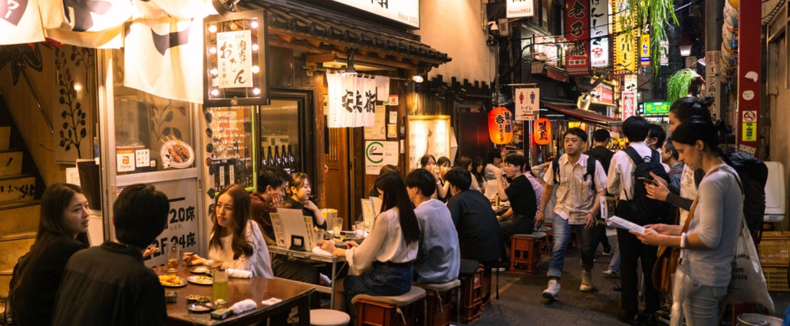 Klubovi u Japanu uveli suluda ograničenja: "Ulaz samo za mlađe od 39 godina" VIDEO