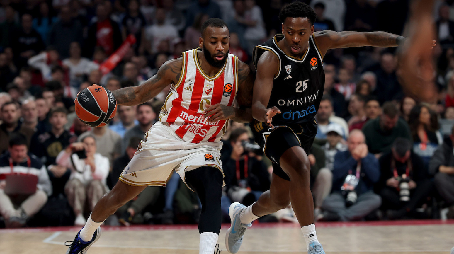 Kodi ne može da promaši – Zvezda "melje" Dubai