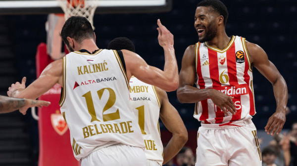 Kad Zvezda dune i vatru sune...