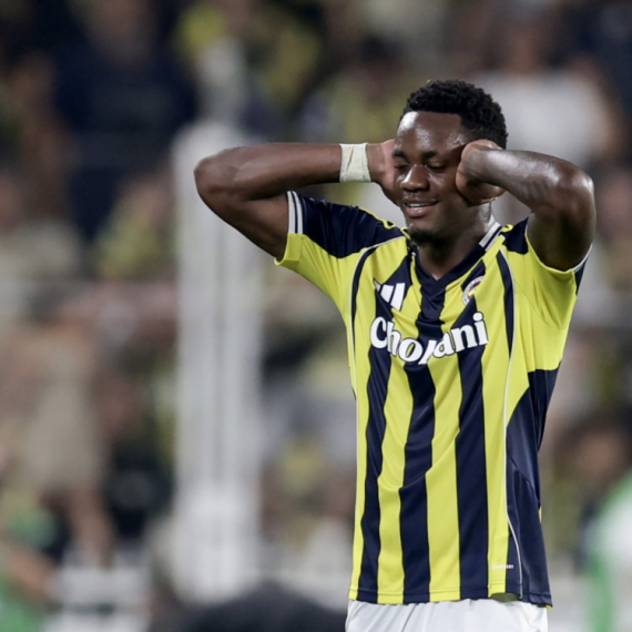 Lil dovodi napadača od 77.000.000 evra