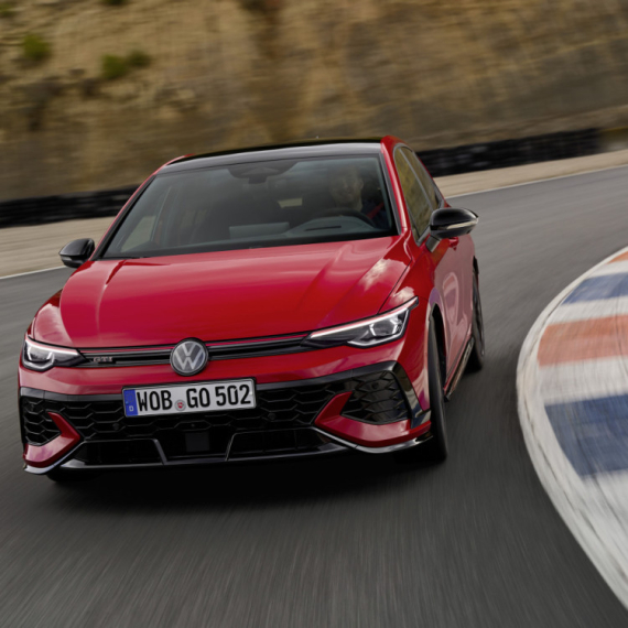 Zvanično predstavljen: Ovo je najjači VW Golf GTI ikada napravljen! FOTO