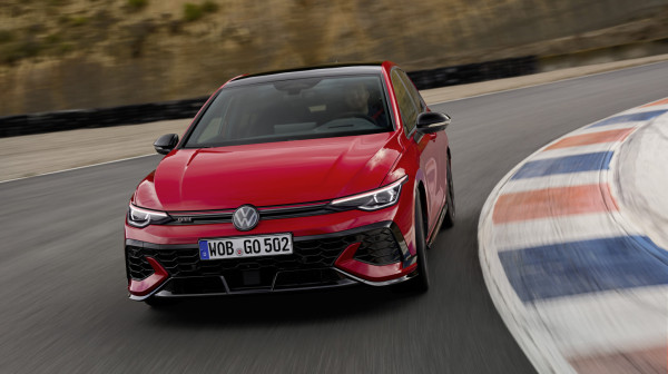 Zvanično predstavljen: Ovo je najjači VW Golf GTI ikada napravljen! FOTO