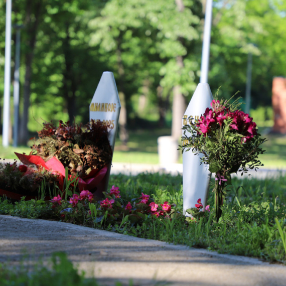 Groblje za kućne ljubimce – gde sećanja nikada ne blede VIDEO