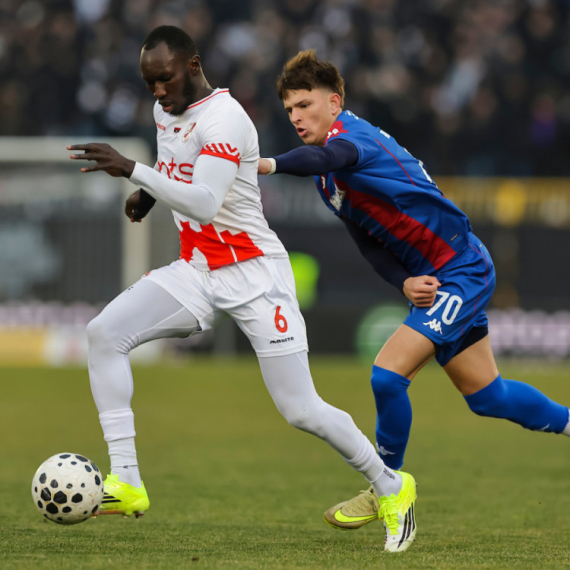 Delirijum na Čairu – Radnički srušio IMT u 90+4'