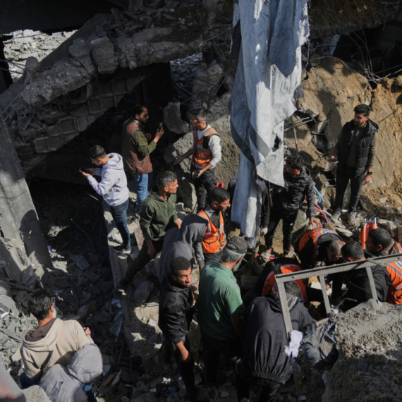 Primirje bez primirja: Krvavi napad na Gazu, raste broj žrtava, među njima i šestoro dece VIDEO