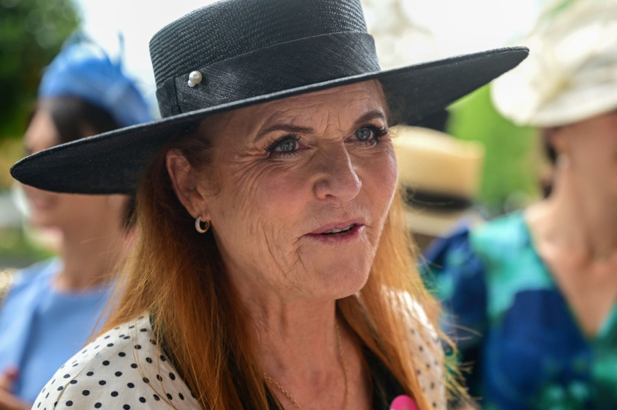 Skandali tresu Britaniju; Raskrinkan još jedan član kraljevske porodice: Džefri, oženi me