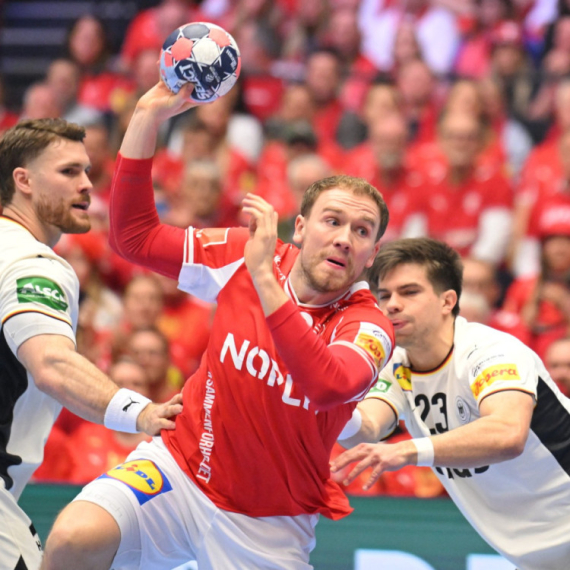 Neka se ponovi prvo poluvreme – Danci bliže tituli