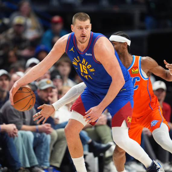 Jokić nevidljiv – šampion slavio u Denveru VIDEO