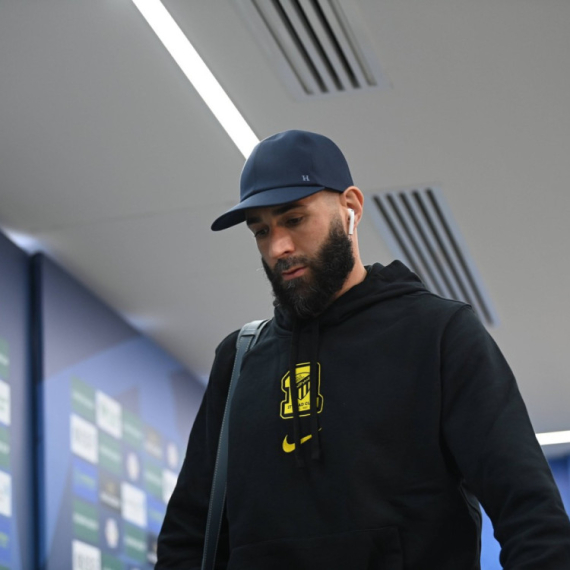 Evo zašto je Ronaldo "poludeo" – Benzema pojačava najvećeg rivala!