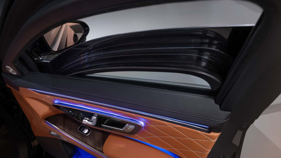 Novi blindirani Mercedes S klase V12 primiće metak umesto vas FOTO