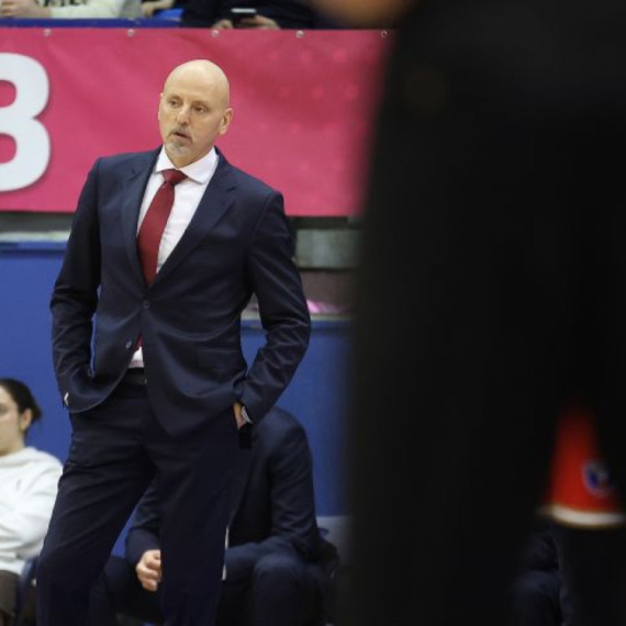 Obradović: "Neko će mu ruku slomiti zbog toga"