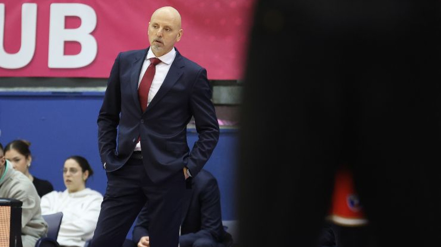 Obradović: "Neko će mu ruku slomiti zbog toga"