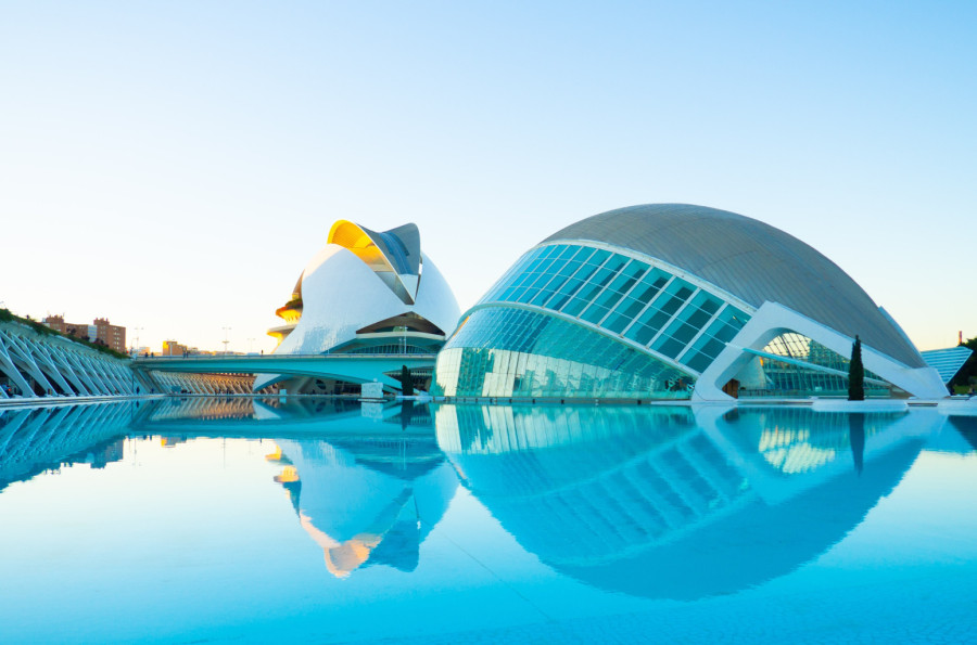 Španski biser nikad dostupniji: Srbi sve češće putuju na ovu destinaciju, a zimi ima posebnu čar FOTO