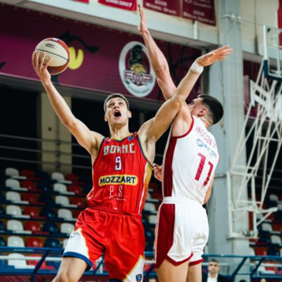 Abaligaški prvenac Borca u Železniku – jeziv pad obeležio meč FOTO