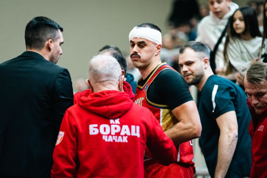 Abaligaški prvenac Borca u Železniku – jeziv pad obeležio meč FOTO