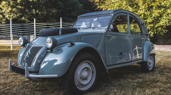 Serijski automobili sa dva (SUS) motora: Kako je Citroen ušao u istoriju VIDEO