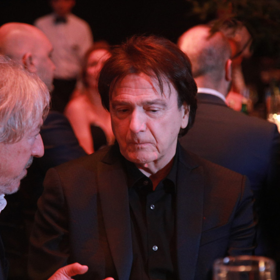 Bačena bomba na kuću Zdravka Čolića