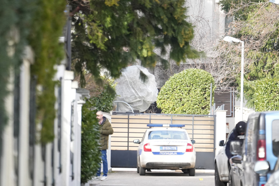 Jeziv obrt: Zdravko Čolić nije bio meta bombaškog napada?