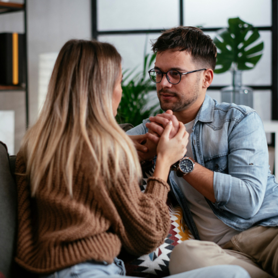 Jedno pitanje koje postavite partneru može da poboljša vašu vezu