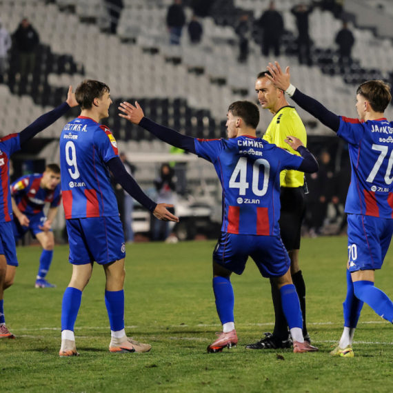 Stigla VAR analiza: Evo zašto nije dosuđen penal za Partizan VIDEO