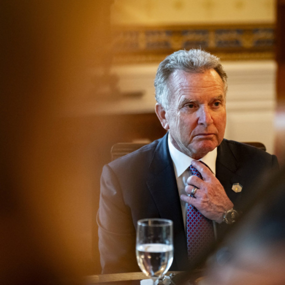 Počeo sastanak odluke?