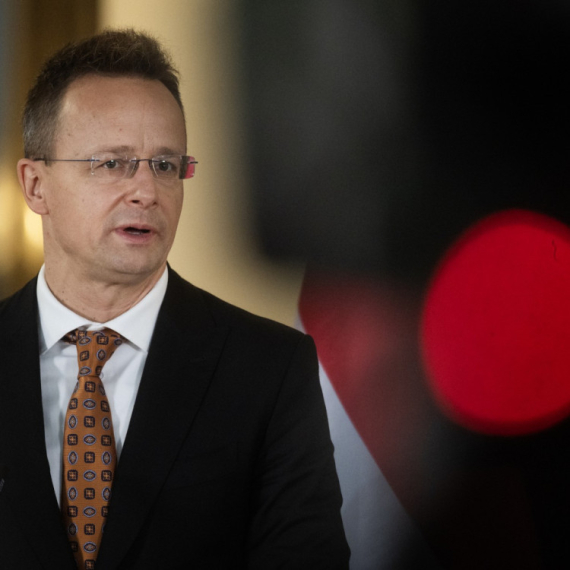 Sijarto: Jasno je ko će pobediti u ratu u Ukrajini; Brisel ne treba da produžava ubijanje