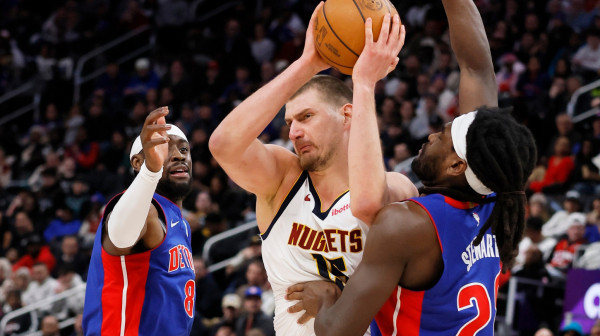 Dabl-dabl Jokića – Denver nemoćan pred Detroitom VIDEO