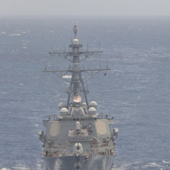 Uplovili su: Stigli američki ratni brodovi