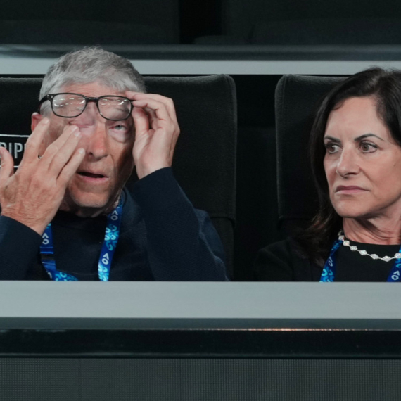 Bil Gejts: "Kajem se"