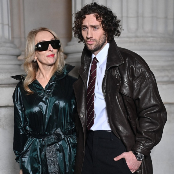 Zašto sve više žena bira mnogo mlađe muškarce?