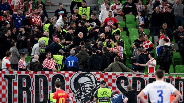 Hrvatski navijači se tukli u Ljubljani i ostali bez finala