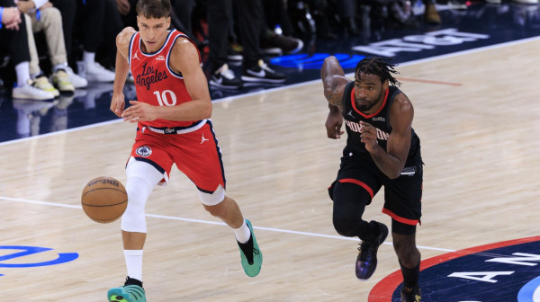 Bogdanović se vratio na parket, ali nije pomogao Klipersima VIDEO