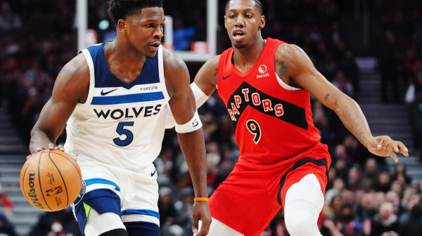 Rajaković svedočio "čudu" – Minesota pobedila u Torontu posle 22 godine!