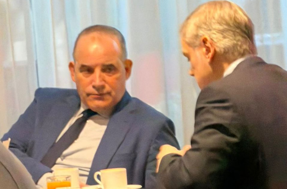 Koji je ovo agent, Stefanoviću? FOTO