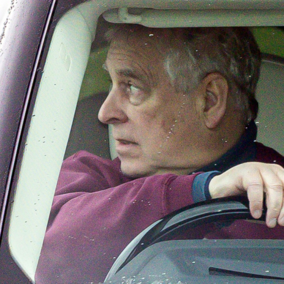 Isplivale nove informacije: Sve je prosleđivao Epstajnu?