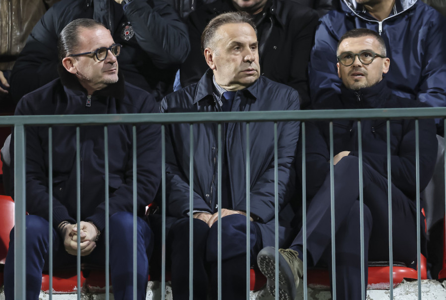 Blagojević, opet, pakuje kofere?