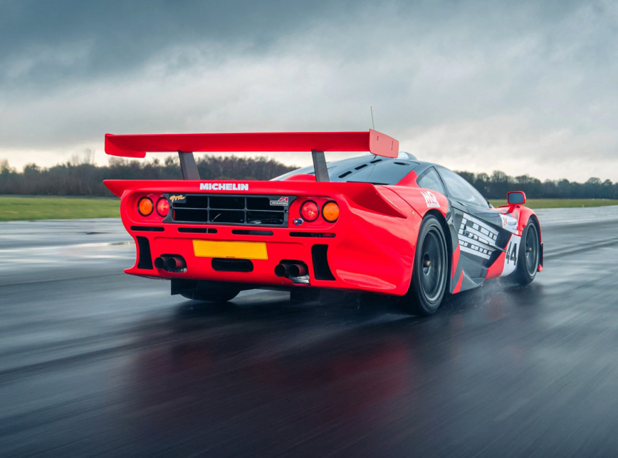 Jedan od najređih McLaren F1 GTR modela na aukciji – cena? Prava sitnica!