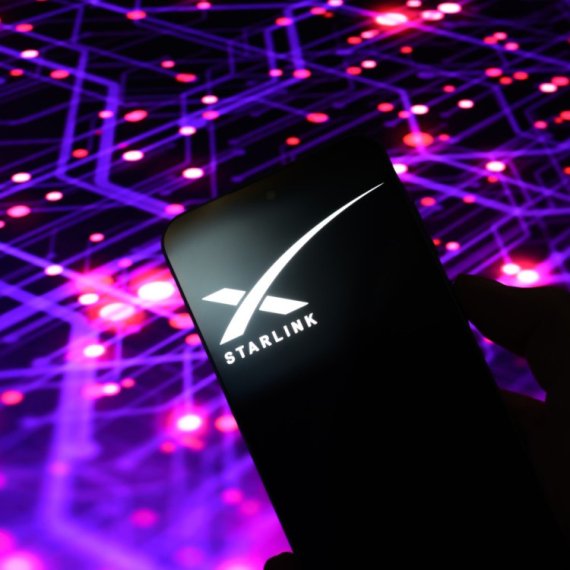 Svemirski iPhone? Mask planira Starlink telefon