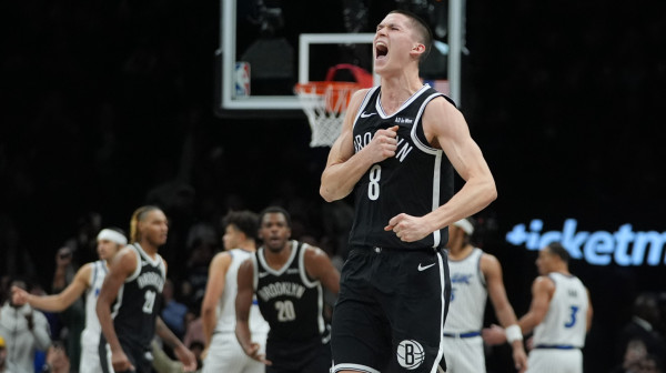 Okršaj NBA budućnosti pripao Vembanjami – veče karijer Rusa