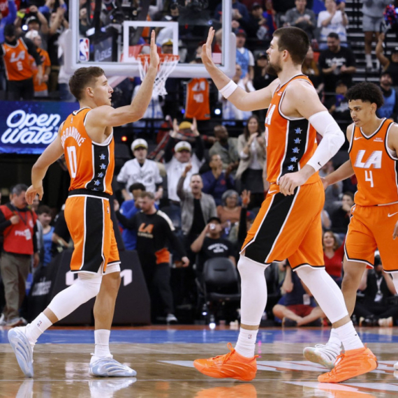 Bogdanović: "Terca na tišinu"; Zubac: "Sve ćemo mi njima vratiti"