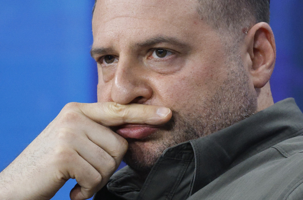 I, pojavio se Jermak, ali ne na frontu; I dalje su u dosluhu: Naravno da razgovaramo VIDEO