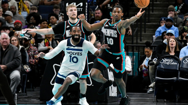 Bizarno: Minesota trejdovala Konlija – on se vraća posle tri dana