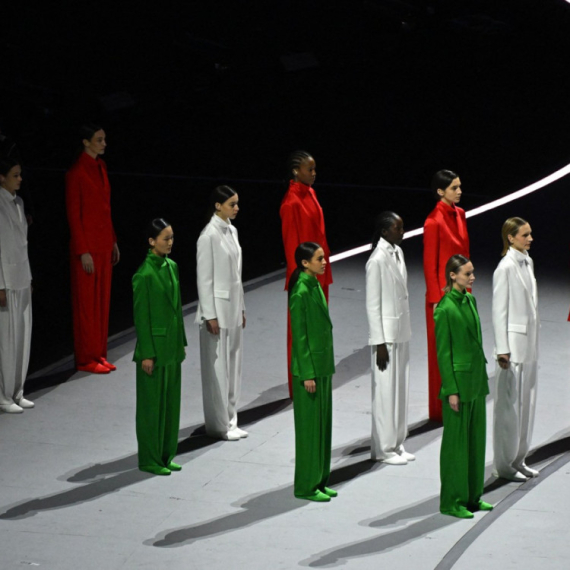 Kad se spoje moda i sport – nastaje italijanska magija: Dirljiv omaž Đorđu Armaniju na otvaranju ZOI FOTO