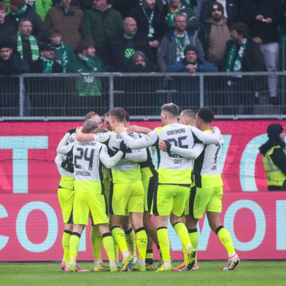 Girasi heroj Borusije – Sankt Pauli iznenadio Štutgart