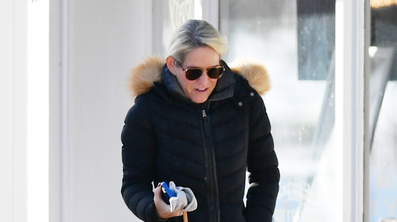 Ovo je asistentkinja Džefrija Epstajna koja je svedočila brojnim užasima: Zakazivala dolaske devojaka FOTO