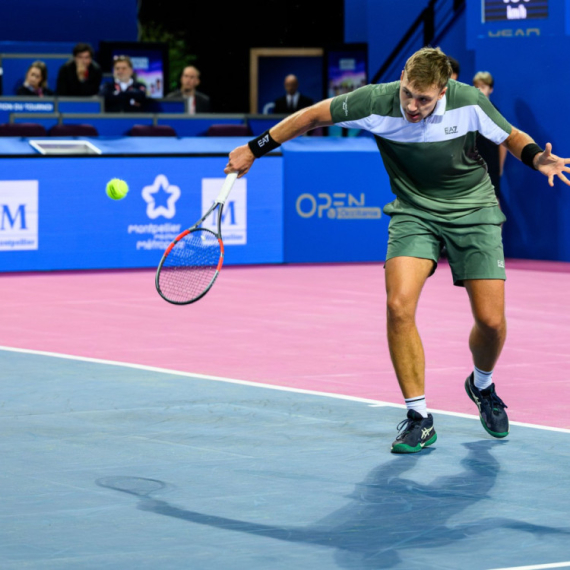 Međedović dominirao u Roterdamu: Hamad rutinski do nove pobede, čeka ga odlučujući meč