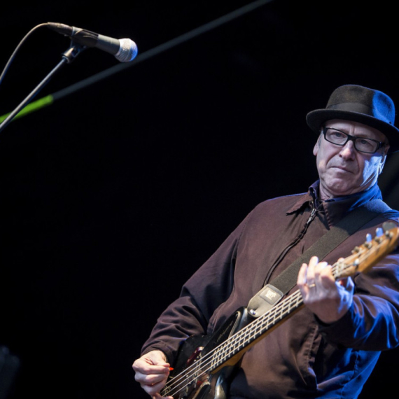 Preminuo čuveni basista Fred Smit